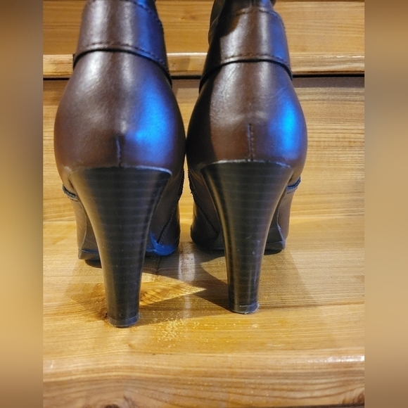 Arizona Jeans women's brown mid-calf heeled side zip boots 7.5 - Picture 5 of 12